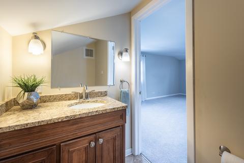 302 S Summit St, Wheaton, IL 60187 photo 13