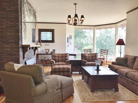 722 E Fellows St, Dixon, IL 61021 photo 3