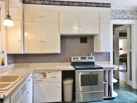 722 E Fellows St, Dixon, IL 61021 photo 13