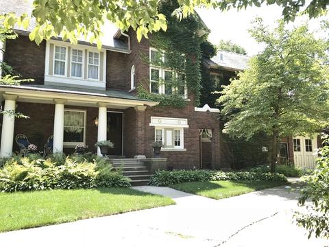 722 E Fellows St, Dixon, IL 61021 photo 2