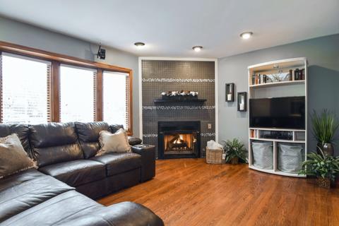 4 N455 3rd Ave, Addison, IL 60101 photo 4