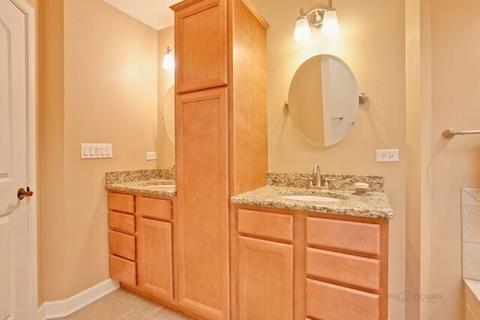 1010 E Thomas Rd, Wheaton, IL 60187 photo 21
