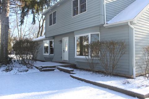 1010 E Thomas Rd, Wheaton, IL 60187 photo 2