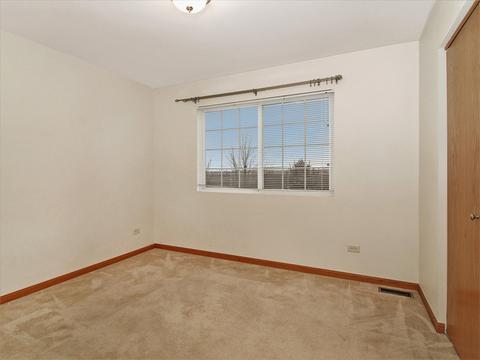 1045 Clover Dr, Minooka, IL 60447 photo 18