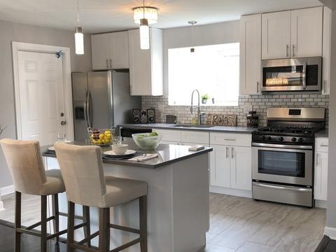 556 E 84th St, Chicago, IL 60619 photo 2