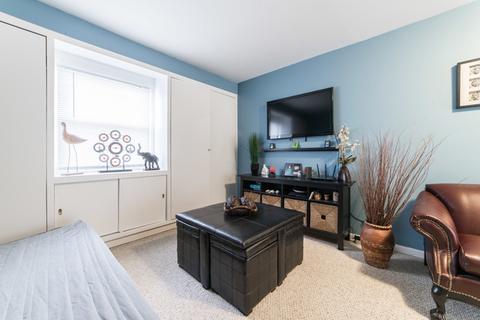 4412 Westbridge Ct, Hoffman Estates, IL 60192 photo 11
