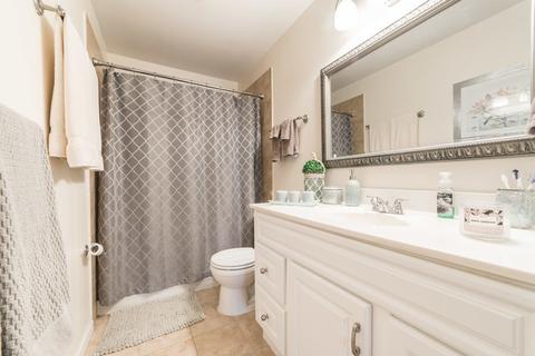 4412 Westbridge Ct, Hoffman Estates, IL 60192 photo 10