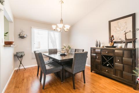 4412 Westbridge Ct, Hoffman Estates, IL 60192 photo 4