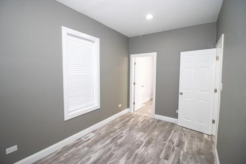 618 E 91st St, Chicago, IL 60619 photo 3