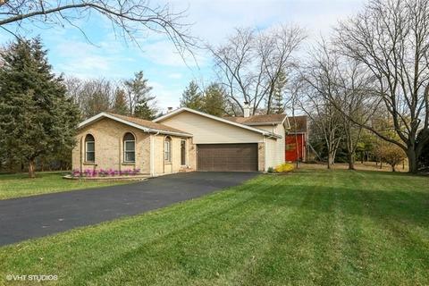 6239 Bentley Ave, Willowbrook, IL 60527 photo 1