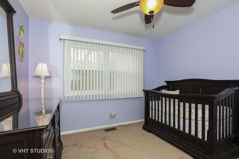 6239 Bentley Ave, Willowbrook, IL 60527 photo 10
