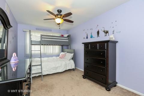 6239 Bentley Ave, Willowbrook, IL 60527 photo 11