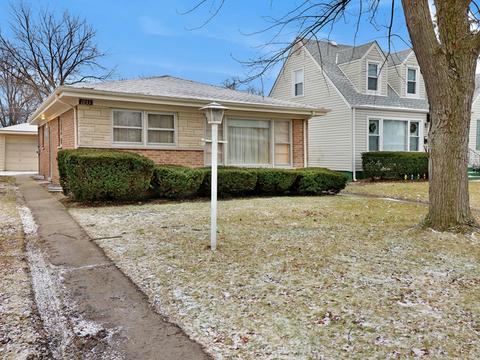 1933 Ash St, Des Plaines, IL 60018 photo 2