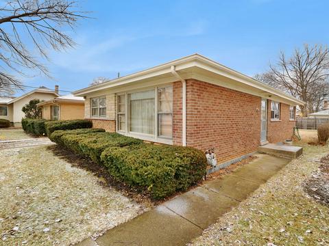 1933 Ash St, Des Plaines, IL 60018 photo 3