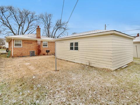 1933 Ash St, Des Plaines, IL 60018 photo 8