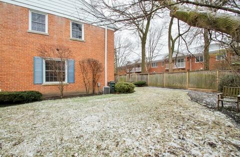 1258 Tinker Way, Glenview, IL 60025 photo 10
