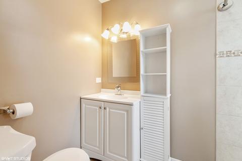 1910 Flower St, Mchenry, IL 60050 photo 9