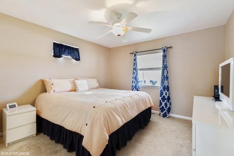 1910 Flower St, Mchenry, IL 60050 photo 8