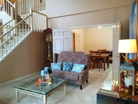 942 Stonehaven Dr, Elgin, IL 60124 photo 5