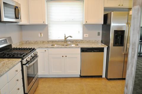 907 E Alder Ln, Mount Prospect, IL 60056 photo 7