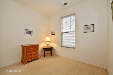 2506 Rolling Rdg, Elgin, IL 60124 photo 12