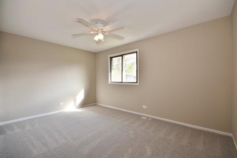 1645 Leytonstone Dr, Wheaton, IL 60189 photo 8