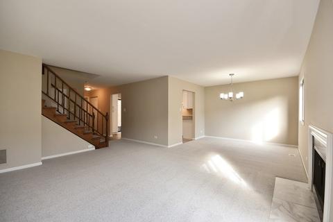 1645 Leytonstone Dr, Wheaton, IL 60189 photo 6