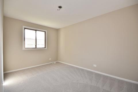 1645 Leytonstone Dr, Wheaton, IL 60189 photo 9