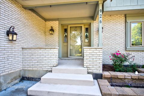926 N Harrison St, Algonquin, IL 60102 photo 2