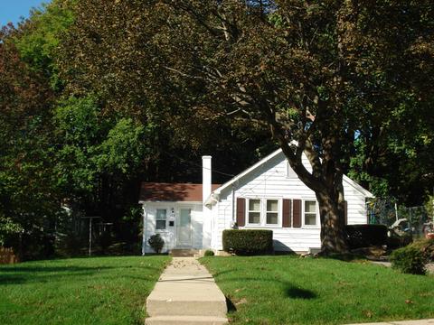 342 N Jackson St, Elgin, IL 60123 photo 1