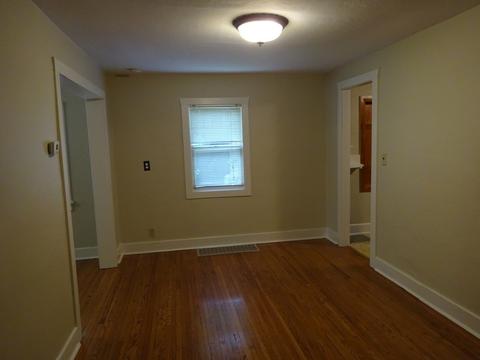 342 N Jackson St, Elgin, IL 60123 photo 6