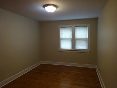 342 N Jackson St, Elgin, IL 60123 photo 7