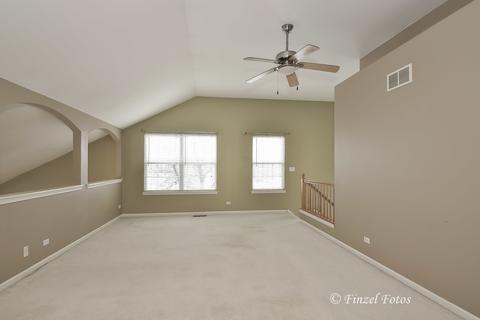 2427 Stonegate Rd, Algonquin, IL 60102 photo 9