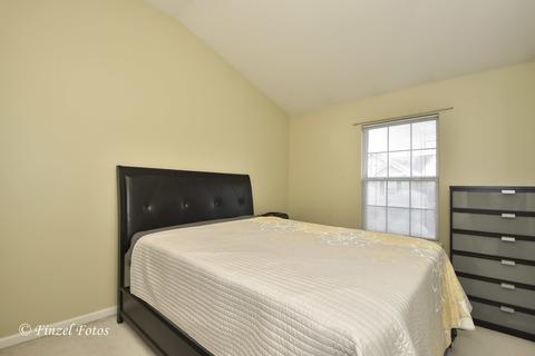 2427 Stonegate Rd, Algonquin, IL 60102 photo 10