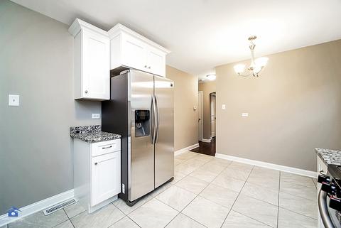 4728 S Knox Ave, Chicago, IL 60632 photo 4