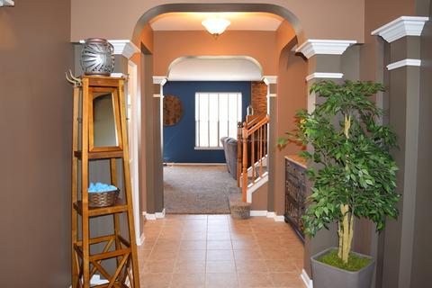 587 Wexford Dr, Elgin, IL 60124 photo 25
