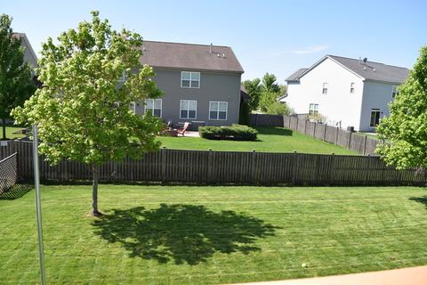 587 Wexford Dr, Elgin, IL 60124 photo 30