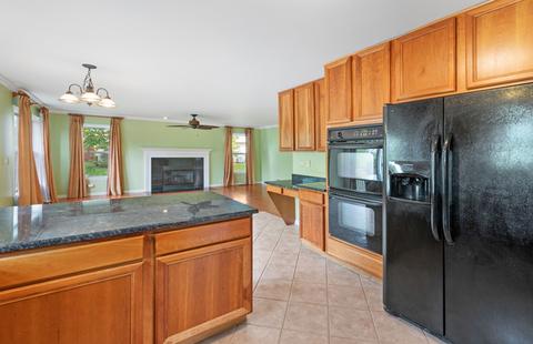 8 Winding Canyon Ct, Algonquin, IL 60102 photo 13