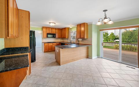 8 Winding Canyon Ct, Algonquin, IL 60102 photo 11