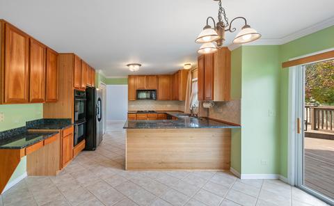 8 Winding Canyon Ct, Algonquin, IL 60102 photo 16