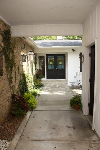 16860 Tanglewild Dr, Morrison, IL 61270 photo 3