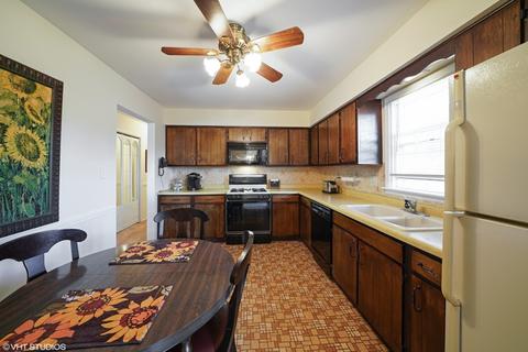 429 Eagle View Dr, Carol Stream, IL 60188 photo 3
