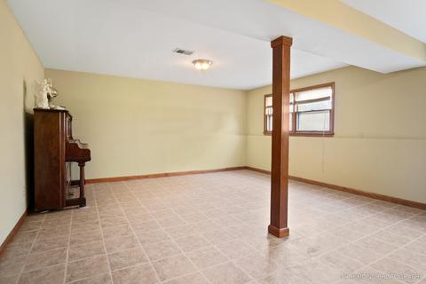 1140 Trask St, Aurora, IL 60505 photo 18