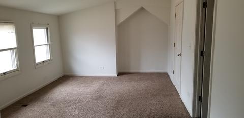 5204 W Parkview Dr, Mccullom Lake, IL 60050 photo 5