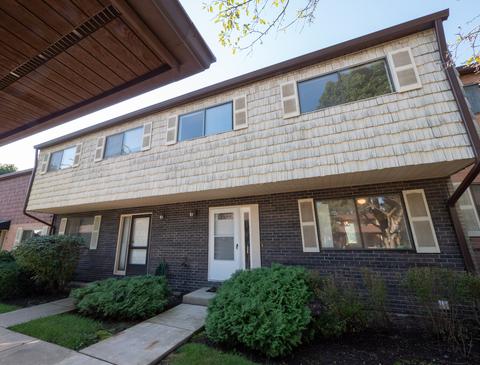 1627 Bow Trl #1627, Wheeling, IL 60090 photo 3