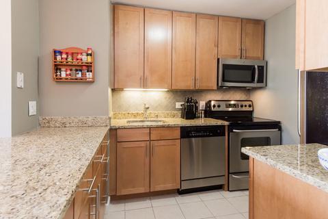 30 E Huron St #2808, Chicago, IL 60611 photo 3