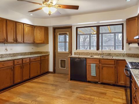 1113 May Ave, Mchenry, IL 60051 photo 4