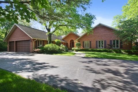 25 Overlook Dr, Golf, IL 60029 photo 1