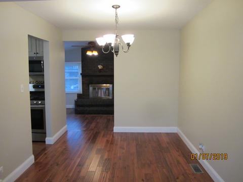 1659 Dover Ct, Hoffman Estates, IL 60192 photo 8