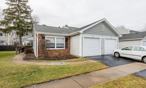 1946 Georgetown Ln, Hoffman Estates, IL 60169 photo 1